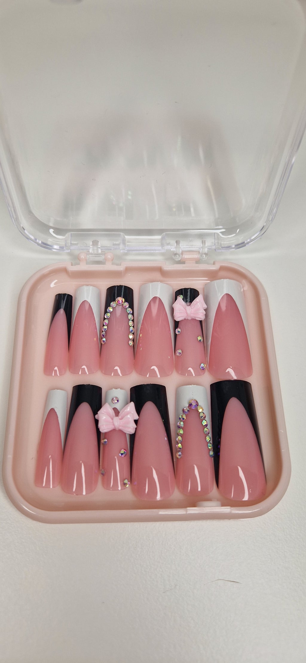 Love Black and White