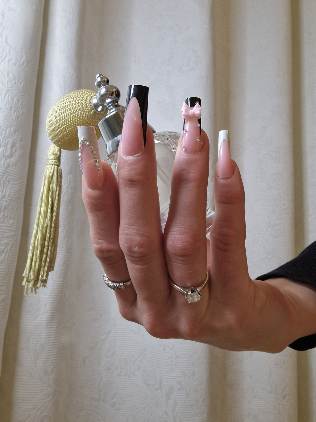 Love Black and White